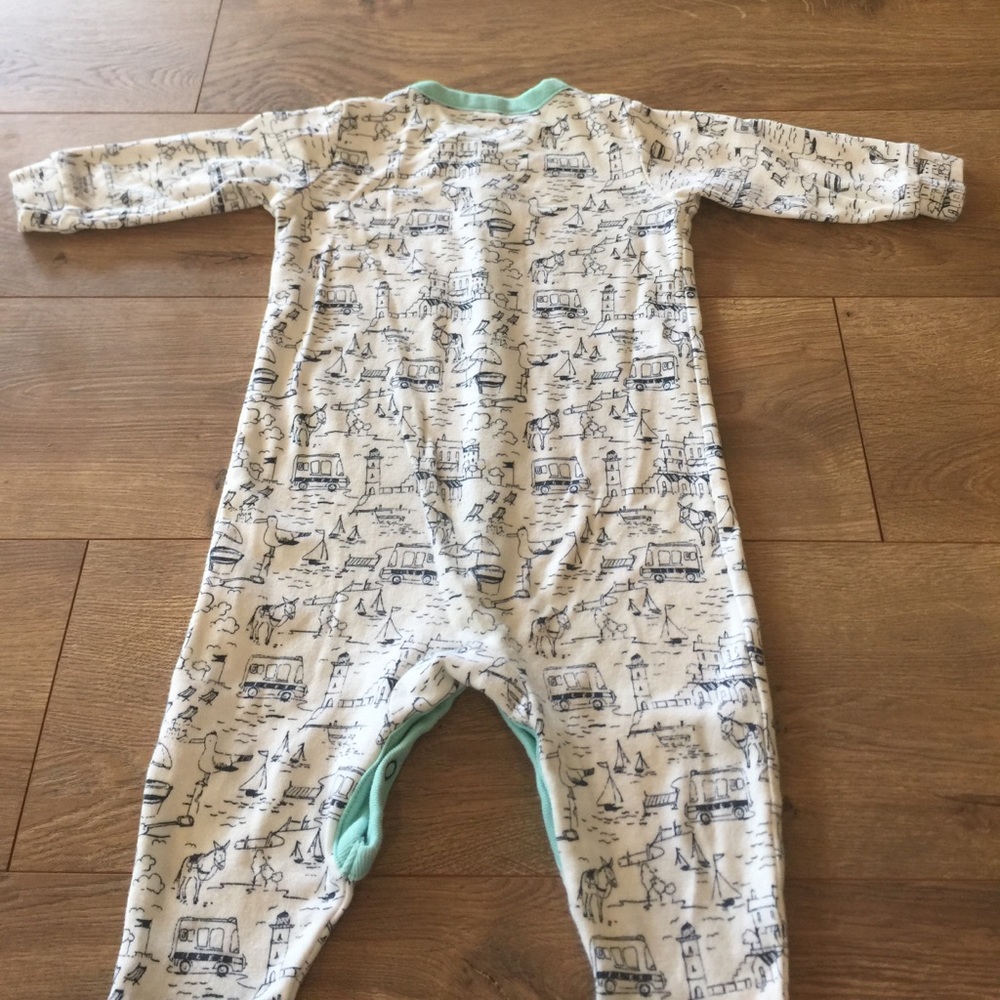 Onsie - Picture 4 of 5